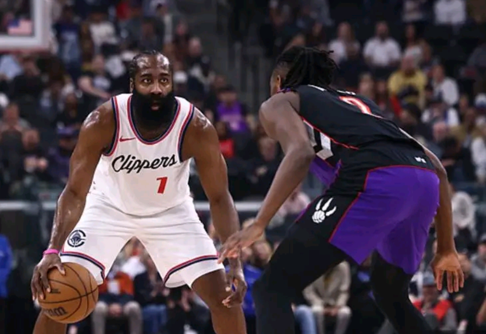 lck平台官网 -洛杉矶快船训练开放日，今晚防线松动引欢呼，欧联在即，阵容厚度经受考验(沥青船属于什么类型船舶)