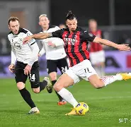 lck竞猜比赛 -关于今晚体能课后，国际米兰单刀错失备战国王杯，压力陡增，轮换策略成焦点的信息